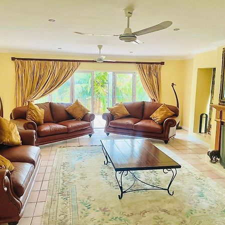 Westminster Garden Otel Johannesburg Dış mekan fotoğraf
